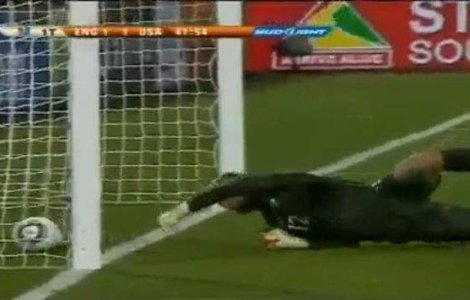 Gafa portarului Angliei l-a facut sa-si schimbe numele