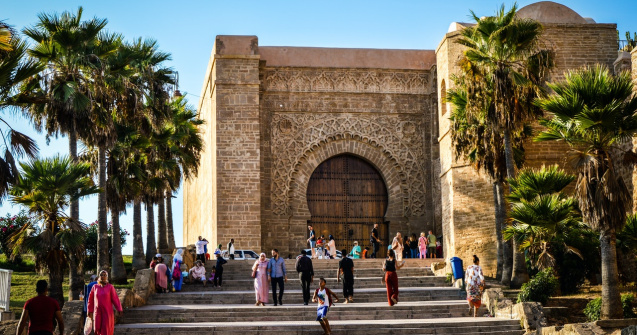 Zeci de români, blocați în Maroc. Aceștia cer ajutorul autorităților