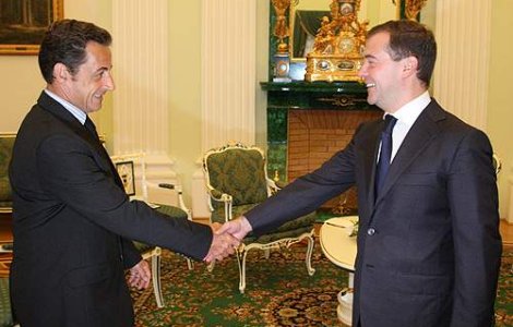 Franta va furniza Rusiei tehnologie pentru producerea de echipamente militare