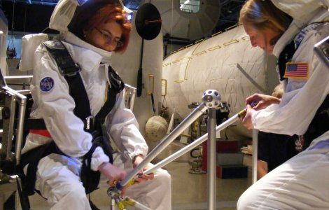  Video  6 profesori romani, la o sesiune de pregatire pentru astronauti