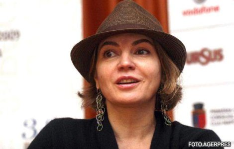 O romanca, laureata la Premiile Tony