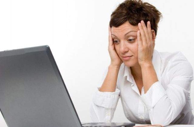 Studiu: Monitoarele dispozitivelor electronice afecteaza vederea