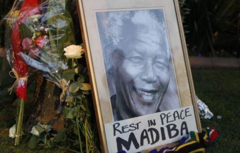 O noua specie de homar a primit numele lui Nelson Mandela