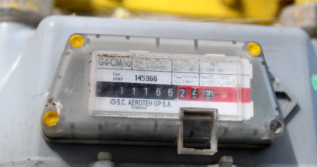 Cum vor plăti românii facturile la energie și gaz. Amânarea dărilor în 2021 înseamnă datorii uriașe pe 2022