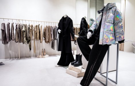 Brandul irina schrotter a inaugurat două locații în Palas: primul magazin cu piese vestimantare de designer și salonul „The beauty room by irina schrotter”