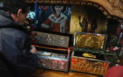 Credincioșii sunt așteptați...