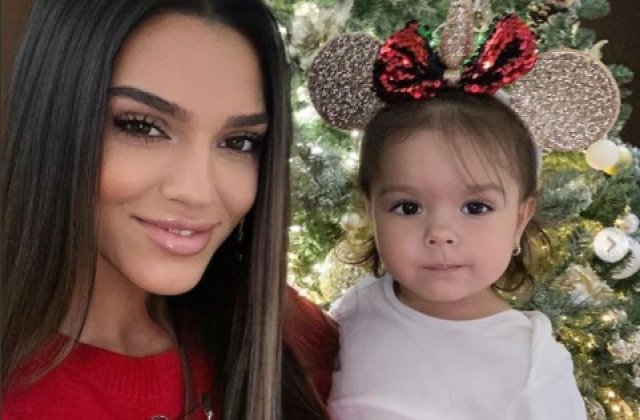 Karmen Simionescu a uitat să pună cadourile în ghetuțe! Cum a rezolvat fiica lui Adrian Minune situația: „Ce credeți?”