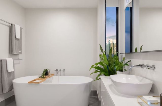 5 idei de amenajare a unei băi în stil minimalist 