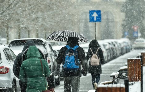  Top  Prognoza meteo pentru ziua de marți, 7 decembrie 2021. ANM: Cod galben de ninsori și vânt