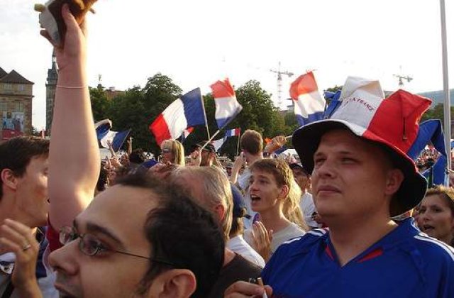 Franta, pregatita sa-si faca bagajele!