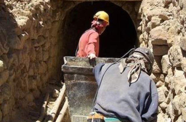 Minerii de la Baita-Bihor au renuntat la proteste