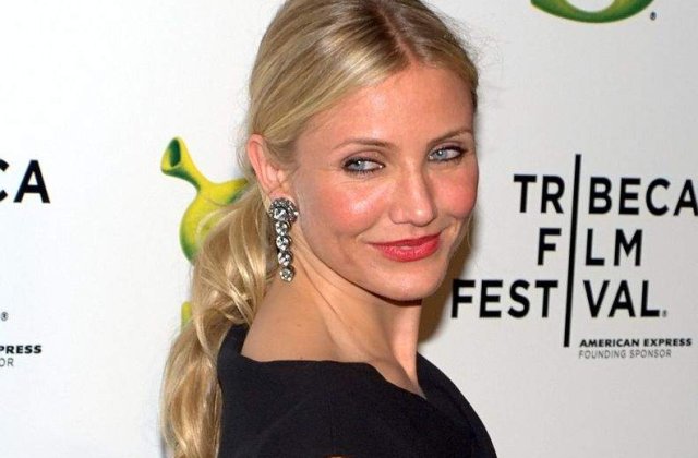 Cameron Diaz: Sunt atrasa de fete si imi place sexul animalic