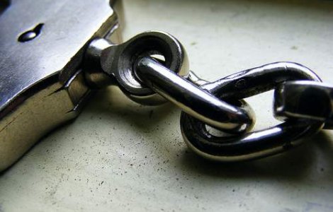 Pedeapsa dura pentru spionii Achim si Marinov