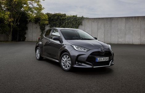 Noua Mazda2 debutează în Europa cu sistem de propulsie hibrid și 116 cai putere