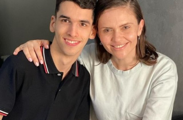 Fiul lui Mădălin Ionescu a &icirc;mplinit v&acirc;rsta de 18 ani! Cristina Șișcanu, mesaj cu ochii &icirc;n lacrimi: &bdquo;Băiatul meu iubit&rdquo;
