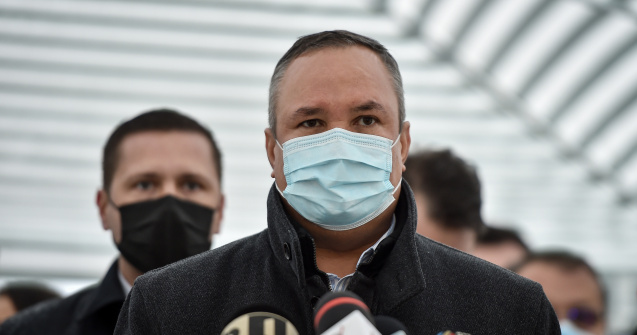 Ciucă: S-a luat în discuție să se inițieze un proiect nou cu privire la certificatul COVID