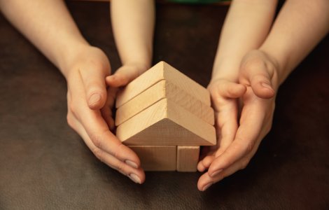 Cum să te protejezi împotriva creșterii prețurilor la energie