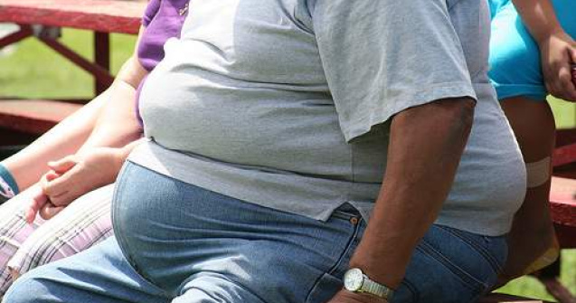 Prea gras ca sa decoleze avionul cu el la bord!