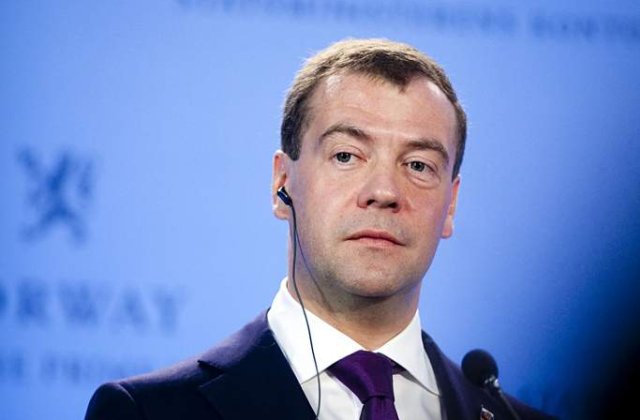 Medvedev: Incepem sa sistam gazul catre Belarus