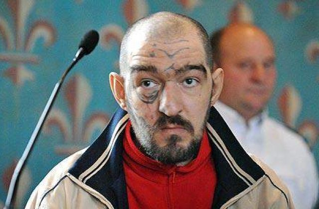 A vrut sa-i fure sufletul, dar a nimerit plamanii