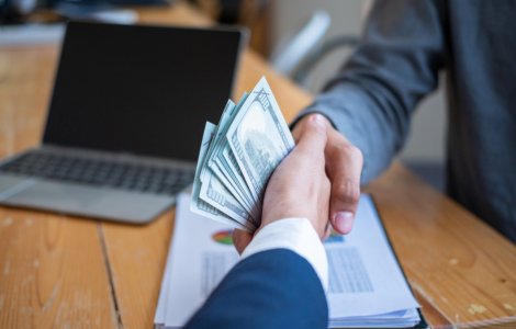 9 decembrie - Ziua Internaţională împotriva corupţiei (ONU)