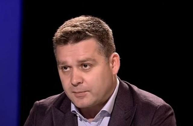 Ciucu spune că premierul nu îi răspunde la telefon: „Trebuie să frec anumite clanțe?” 