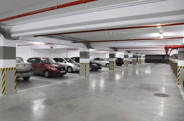 Cel mai vizitat mall din Capitala vrea sa introduca parcarea cu plata