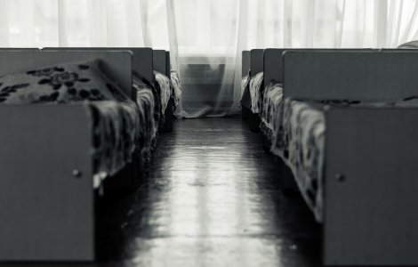 Caz halucinant la Centrul de plasament din Periș. Dialog între o angajată și o minoră: „Te-ai dus în pat și te-ai...cu el, nu?”