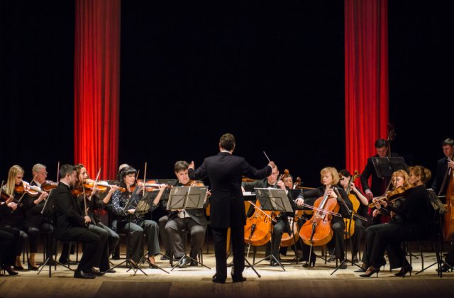 Concerte de Crăciun la Ateneul Român cu orchestra simfonică a Filarmonicii "George Enescu"