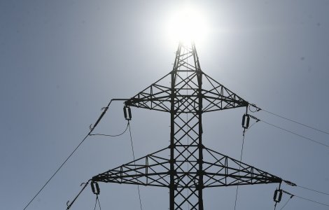 Alimentarea cu energie electică, întreruptă temporar în București și în județele Ilfov și Giurgiu, în perioada 20-23 decembrie. Motivul