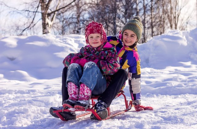 Părinții cer prelungirea vacanței elevilor p&acirc;nă pe 9 ianuarie. Care este motivul inițiativei