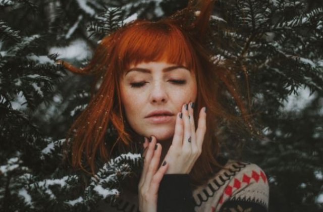 &Icirc;ngrijirea părului pe timp de iarnă 