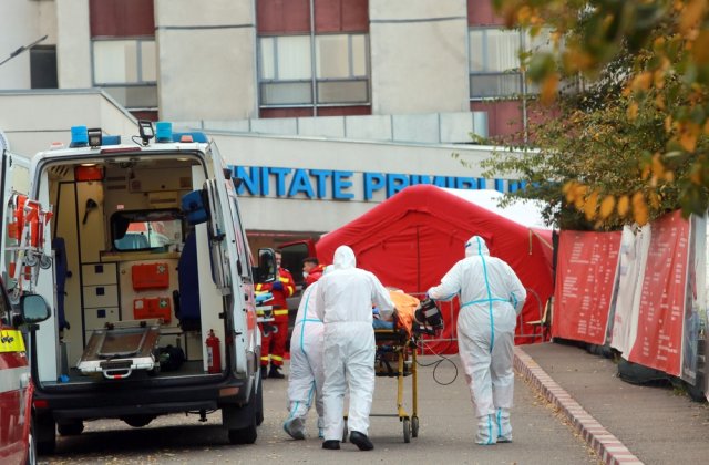 Bilanț COVID-19, 21 decembrie 2021. Au decedat 66 de persoane, la care se adaugă 22 de decese anterioare consemnate azi