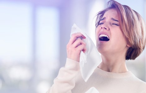 Nu te abține niciodată din a strănuta. Ce ți se poate întâmpla și de ce să nu recurgi la un asemenea gest