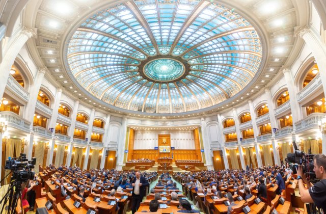 Buget 2022. Bugetul Ministerului Transporturilor, aviz favorabil în comisiile reunite de buget-finanțe ale Parlamentului 