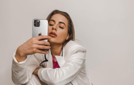 Sensy vrea să devină mamă pentru prima dată! Fosta concurentă de la „Bravo, ai stil!” a făcut mai multe teste de sarcină