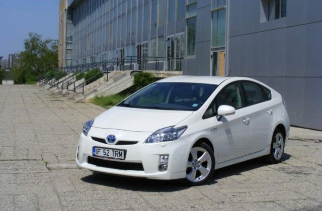 Drive test: Toyota Prius - Consum foarte bun, dar si pret pe masura
