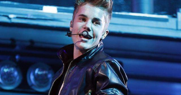 Peste 16000 de persoane cer deportarea lui Justin Bieber din SUA
