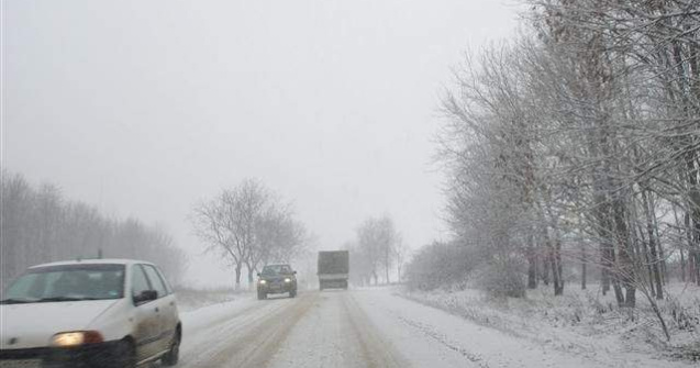 Militarii intervin pe A1, A2 si pe drumuri judetene si nationale