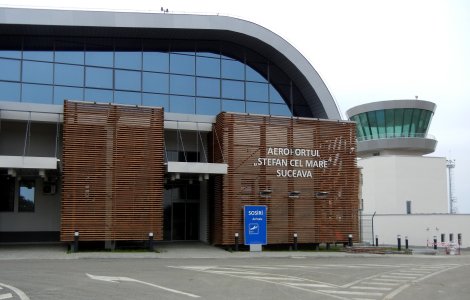 Angajații Direcției de Sănătate Publică de pe Aeroportul Suceava vor fi păziți de jandarmi pentru că sunt agresați de călători