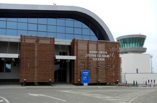 Angajații Direcției de Sănătate Publică de pe Aeroportul Suceava vor fi păziți de jandarmi pentru că sunt agresați de călători