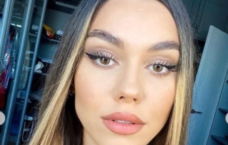 Mira, vacanță de vis în Laponia! Ce a avut de comentat Adelina Pestrițu în dreptul imaginilor postate de artistă: „Fetiță...”