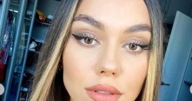 Mira, vacanță de vis în Laponia! Ce a avut de comentat Adelina Pestrițu în dreptul imaginilor postate de artistă: „Fetiță...”