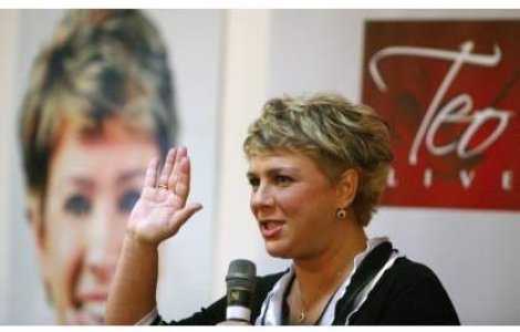 Pedelistii o vor "afara" pe Teo din partid