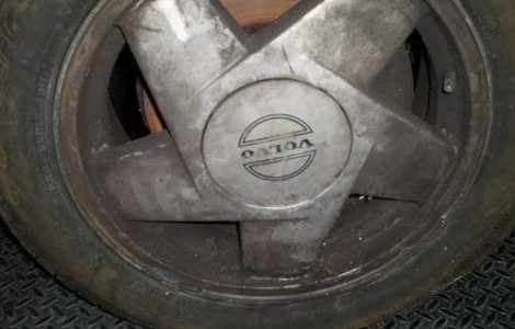 Volvo recheama 30.000 de masini in service