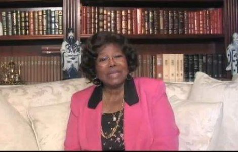  Video  Katherine Jackson le multumeste fanilor fiului sau