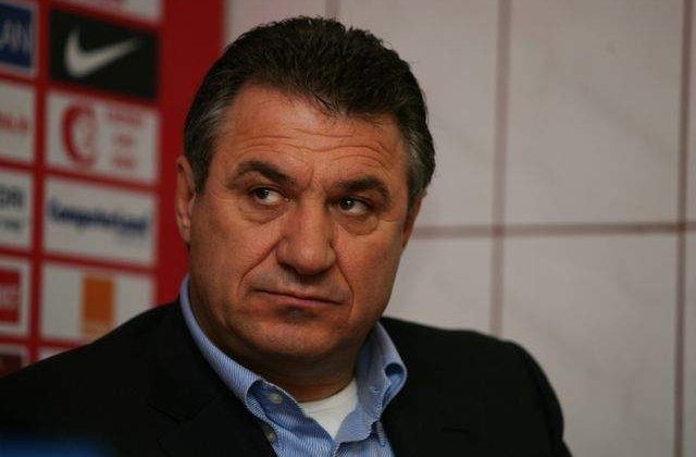 Dosarul Transferurilor: Victor Becali lipseste de la audieri din cauza unei probleme medicale