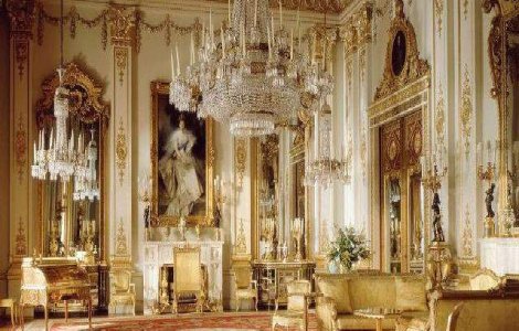 Palatele reginei Elizabeth a II-a se degradeaza