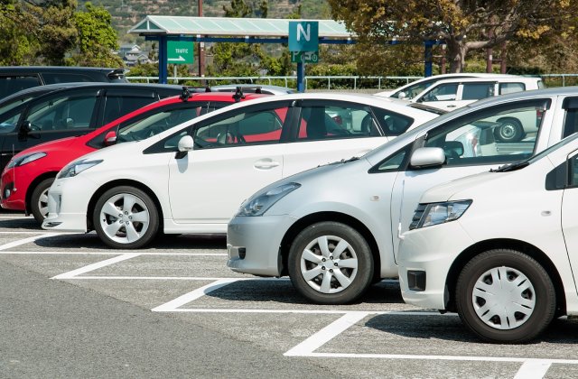 STUDIU: Cât costă o oră de parcare în capitalele Europei, comparativ cu București