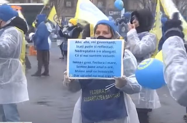 Sindicaliştii din Sănătate protestează la Guvern, Cotroceni şi Parlament. Ce revendicări cer aceștia
